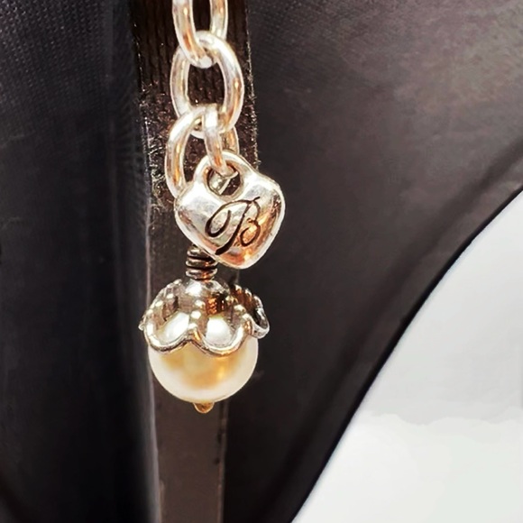 ๐๐ป๐ฒ๐ฐ๐ฑ๐ฝ๐ธ๐ท Silvertone Station Filigree Spheres w/Crystal Beading - Picture 5 of 6